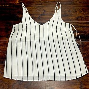 Brand:Miss Selfridge Color:black/white Size:2T